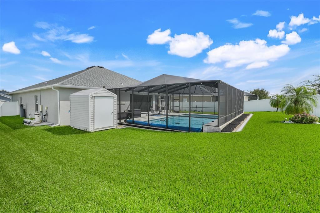 For Sale: $575,000 (4 beds, 3 baths, 2116 Square Feet)