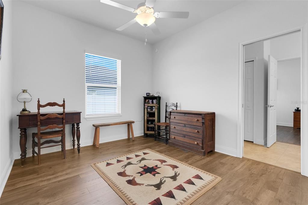 For Sale: $575,000 (4 beds, 3 baths, 2116 Square Feet)