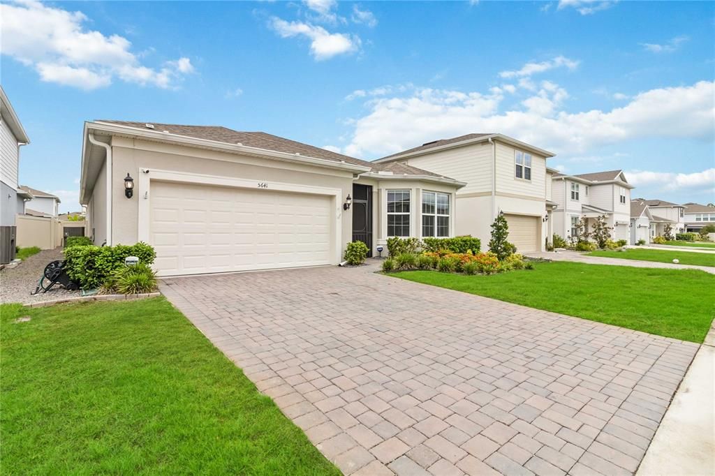 Active With Contract: $449,900 (4 beds, 2 baths, 2197 Square Feet)