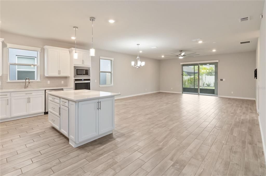 Active With Contract: $449,900 (4 beds, 2 baths, 2197 Square Feet)