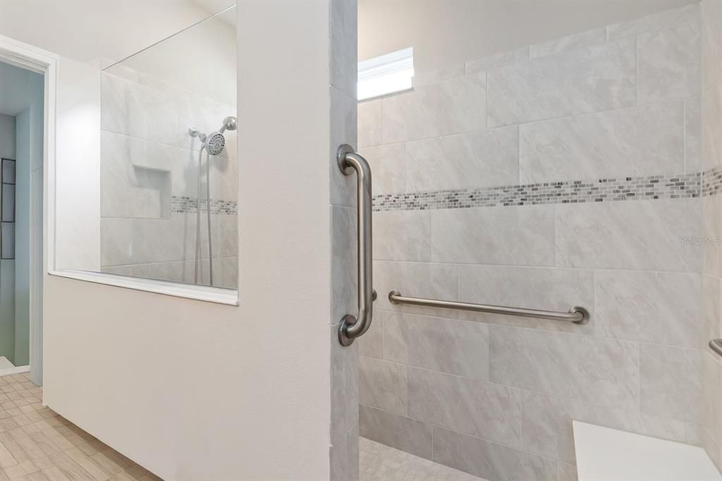 Active With Contract: $449,900 (4 beds, 2 baths, 2197 Square Feet)