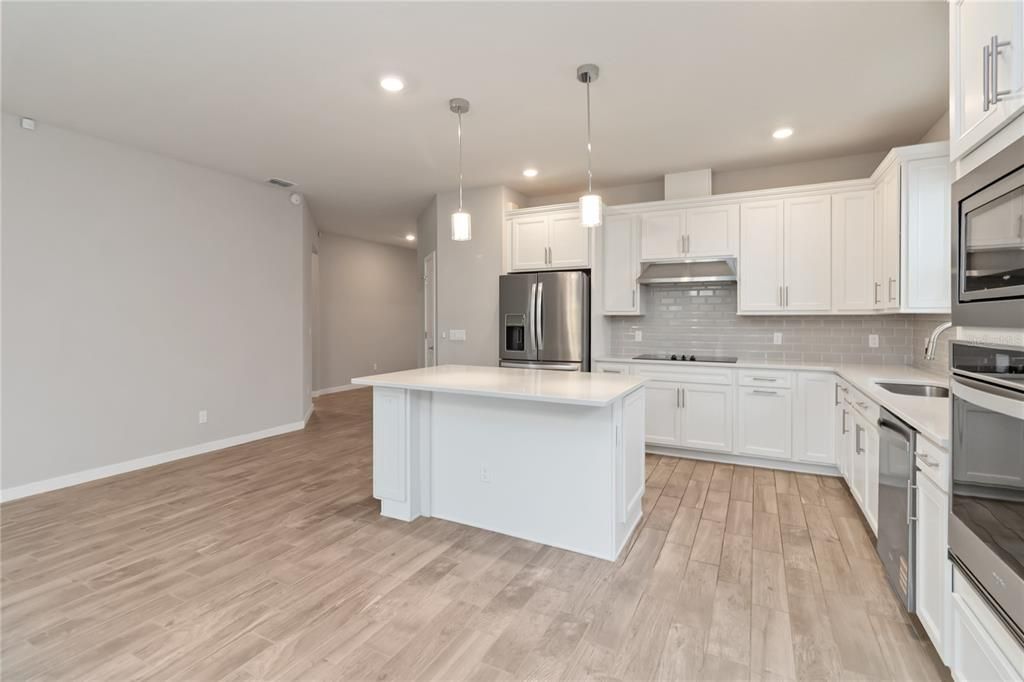 Active With Contract: $449,900 (4 beds, 2 baths, 2197 Square Feet)