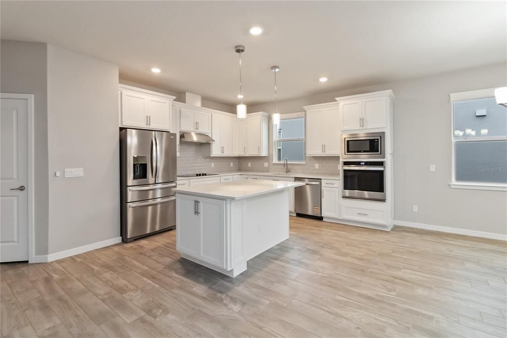 Active With Contract: $449,900 (4 beds, 2 baths, 2197 Square Feet)