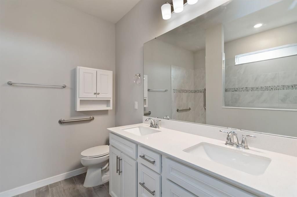 Active With Contract: $449,900 (4 beds, 2 baths, 2197 Square Feet)