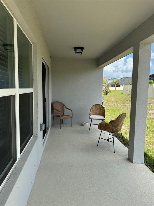 For Rent: $3,750 (4 beds, 2 baths, 2138 Square Feet)