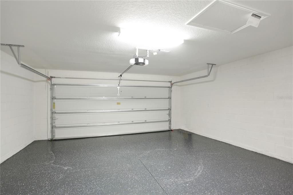 For Rent: $3,750 (4 beds, 2 baths, 2138 Square Feet)