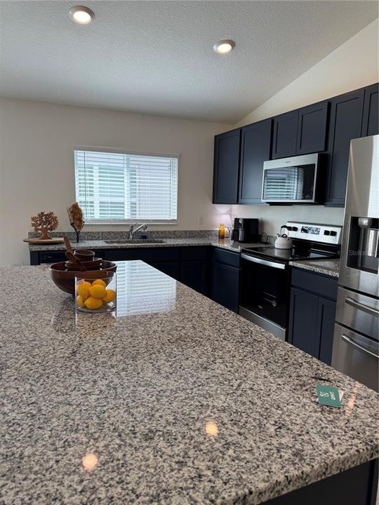 For Rent: $3,750 (4 beds, 2 baths, 2138 Square Feet)