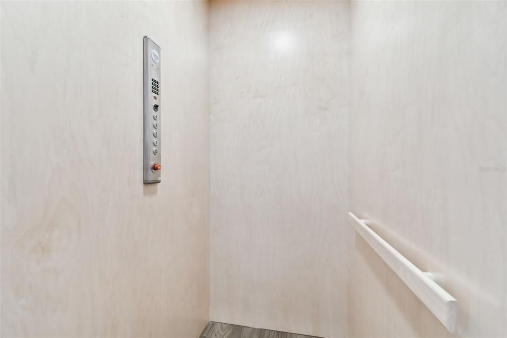 На продажу: $840,000 (4 спален, 3 ванн, 2869 Квадратных фут)