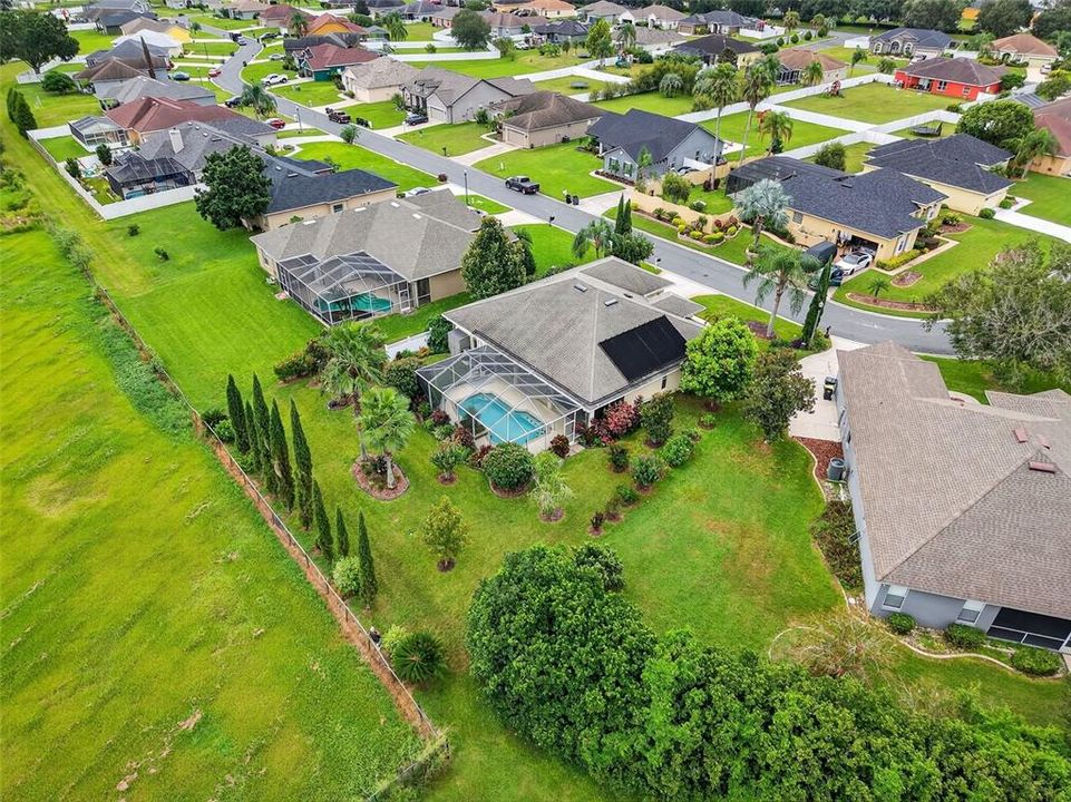 Active With Contract: $438,000 (3 beds, 2 baths, 2092 Square Feet)