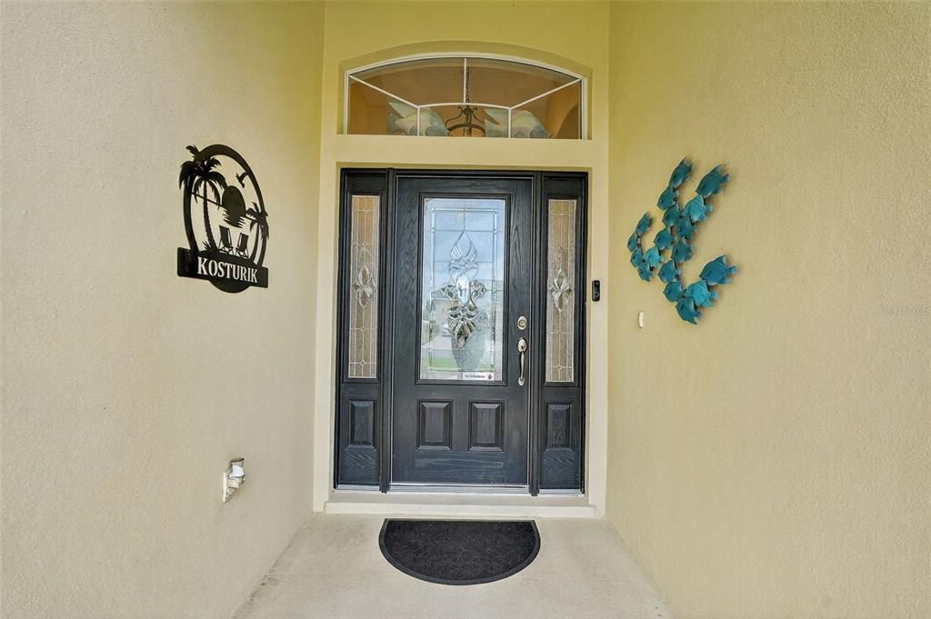 Active With Contract: $438,000 (3 beds, 2 baths, 2092 Square Feet)