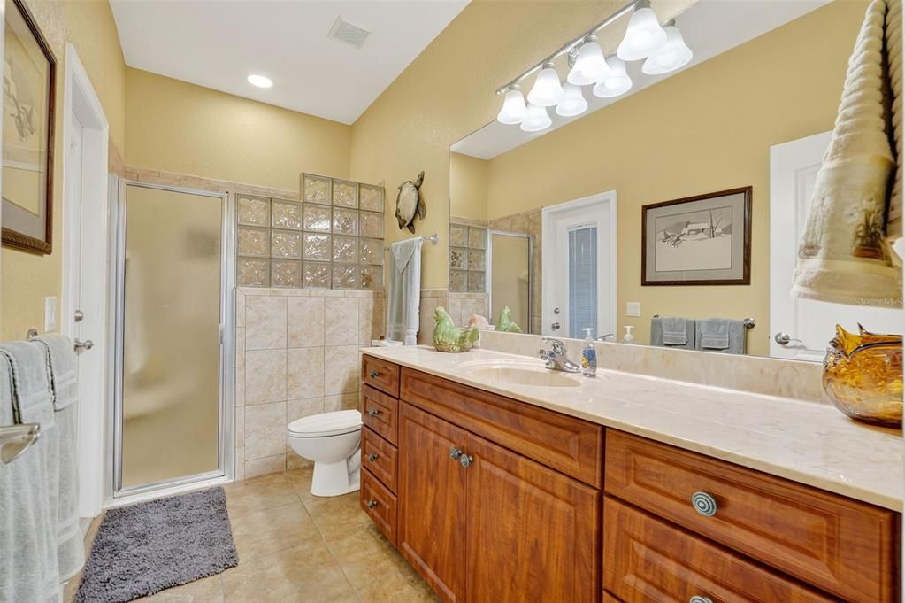 Active With Contract: $438,000 (3 beds, 2 baths, 2092 Square Feet)