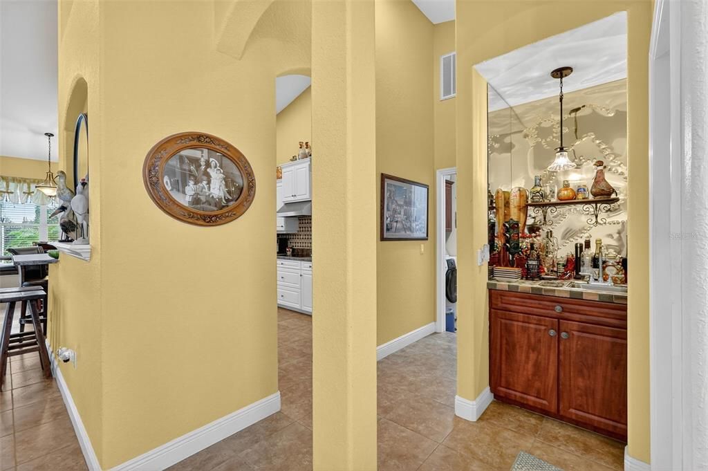 Active With Contract: $438,000 (3 beds, 2 baths, 2092 Square Feet)