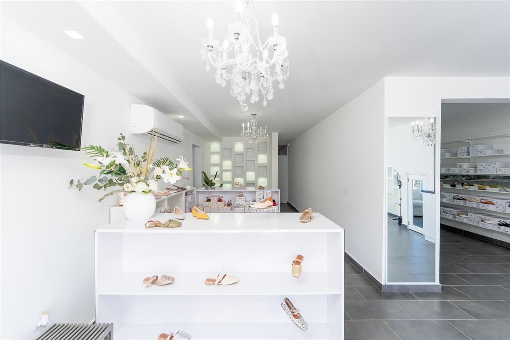 На продажу: $649,000 (0 спален, 0 ванн, 0 Квадратных фут)