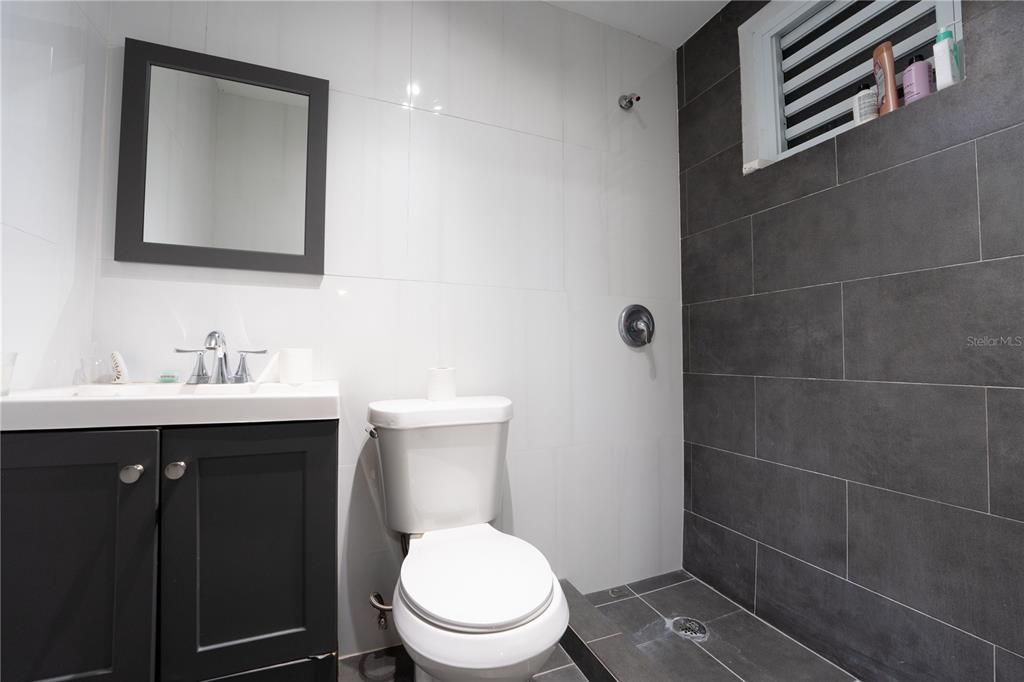 На продажу: $649,000 (0 спален, 0 ванн, 0 Квадратных фут)