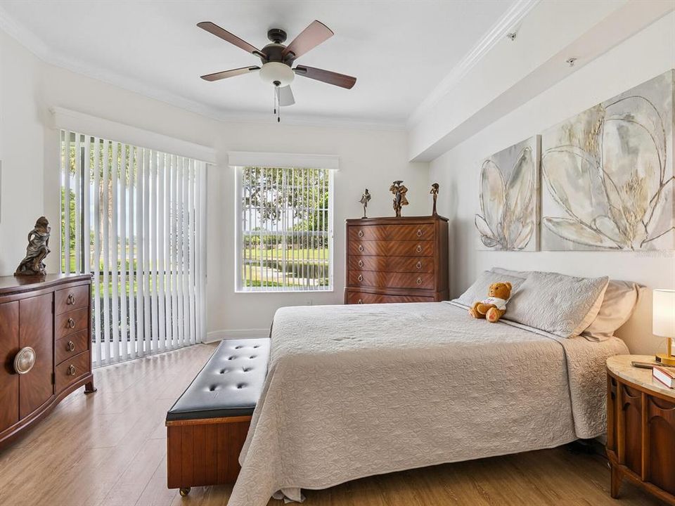 Active With Contract: $359,900 (2 beds, 2 baths, 1626 Square Feet)