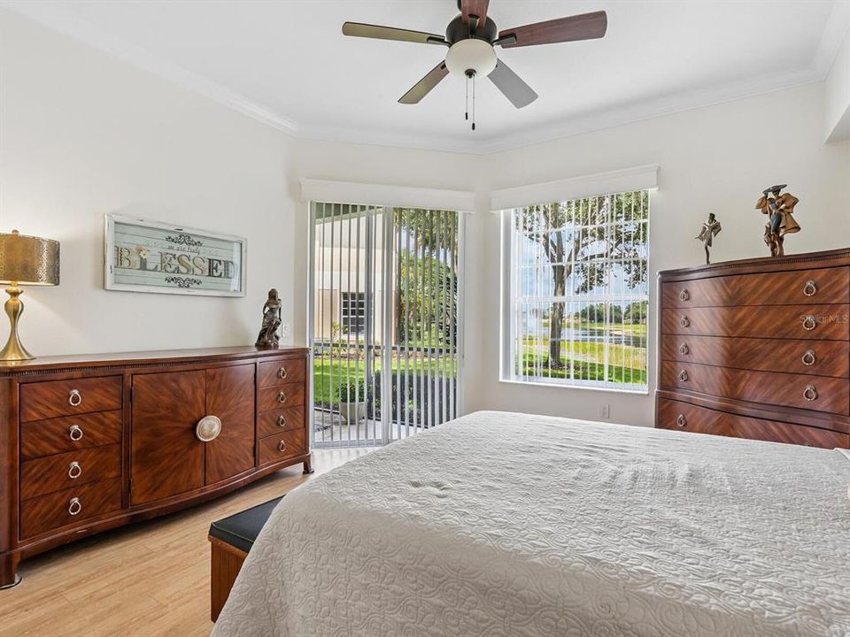 Active With Contract: $359,900 (2 beds, 2 baths, 1626 Square Feet)