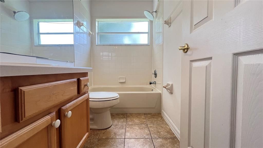 Active With Contract: $2,495 (5 beds, 4 baths, 2265 Square Feet)