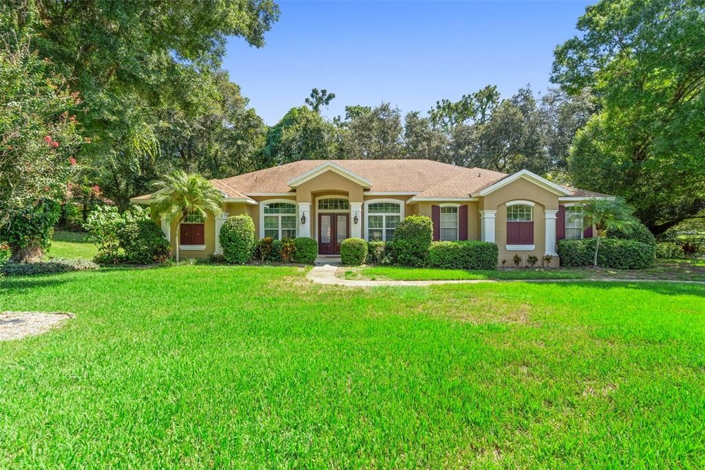 En Venta: $679,900 (4 camas, 3 baños, 2605 Pies cuadrados)