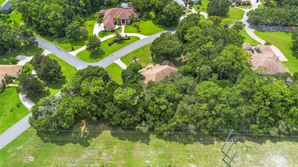 En Venta: $679,900 (4 camas, 3 baños, 2605 Pies cuadrados)