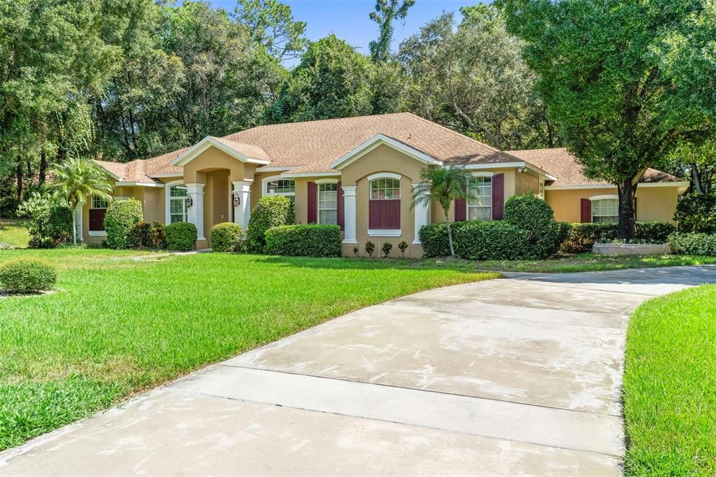 En Venta: $679,900 (4 camas, 3 baños, 2605 Pies cuadrados)