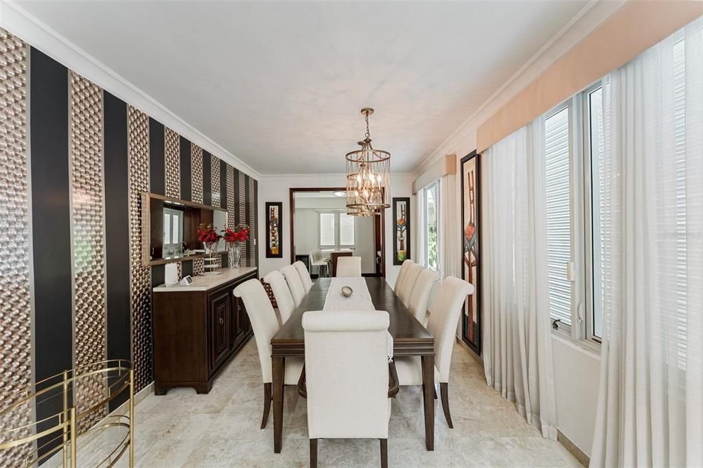 Active With Contract: $1,900,000 (6 beds, 5 baths, 3861 Square Feet)