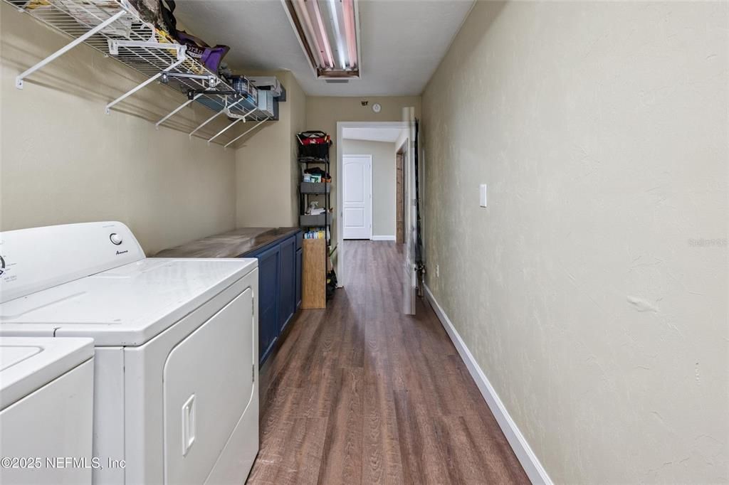 На продажу: $449,900 (3 спален, 2 ванн, 2237 Квадратных фут)