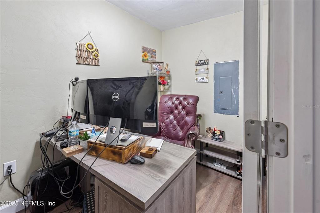 На продажу: $449,900 (3 спален, 2 ванн, 2237 Квадратных фут)