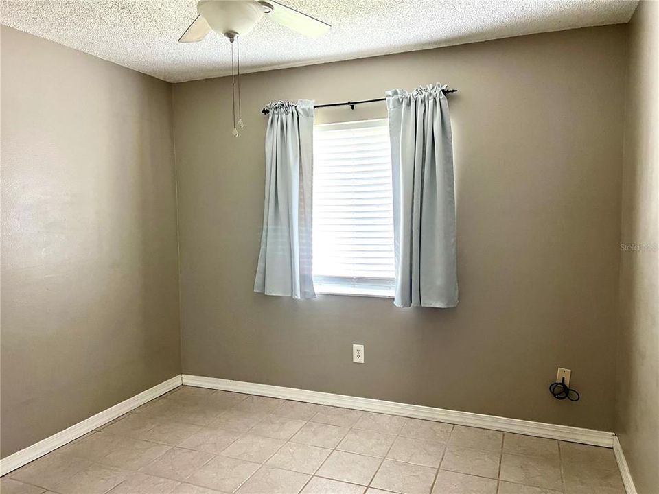 Active With Contract: $322,500 (3 beds, 2 baths, 1363 Square Feet)