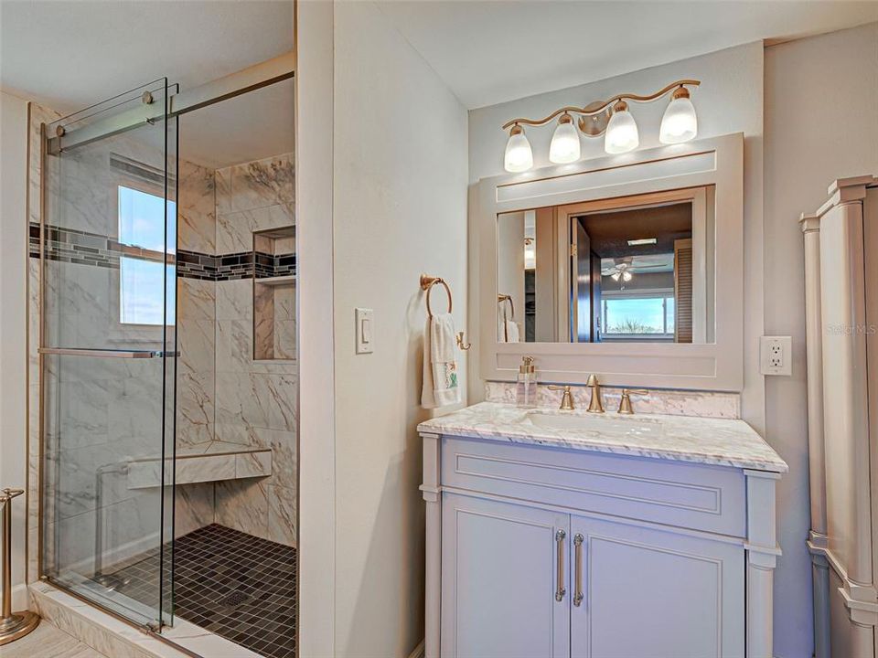 Active With Contract: $310,700 (2 beds, 2 baths, 1215 Square Feet)