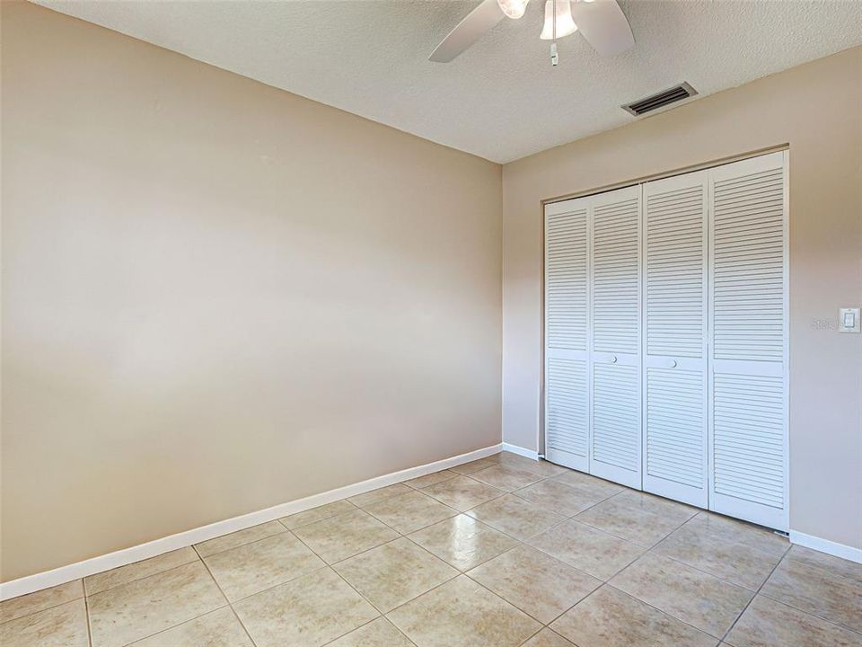 Active With Contract: $310,700 (2 beds, 2 baths, 1215 Square Feet)