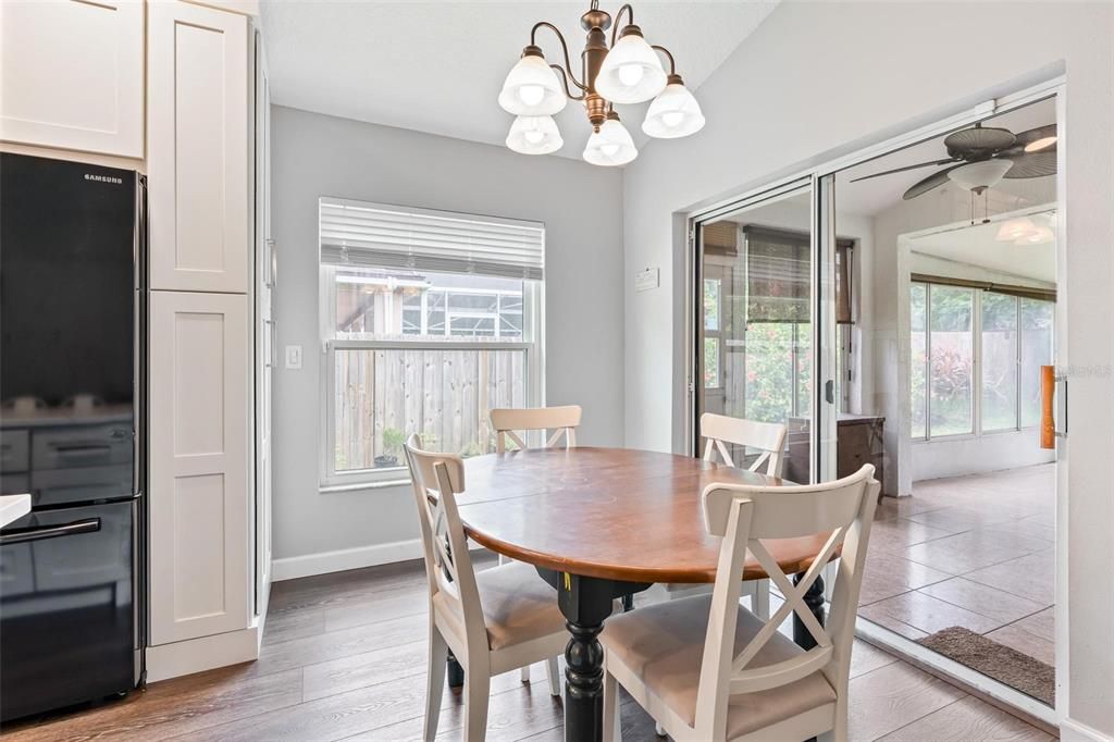 Active With Contract: $479,900 (3 beds, 2 baths, 1870 Square Feet)