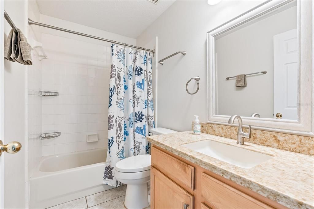 Active With Contract: $479,900 (3 beds, 2 baths, 1870 Square Feet)