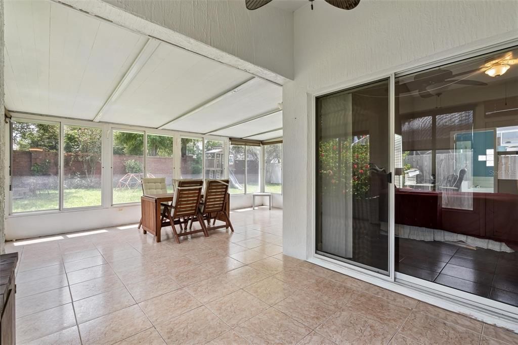 Active With Contract: $479,900 (3 beds, 2 baths, 1870 Square Feet)