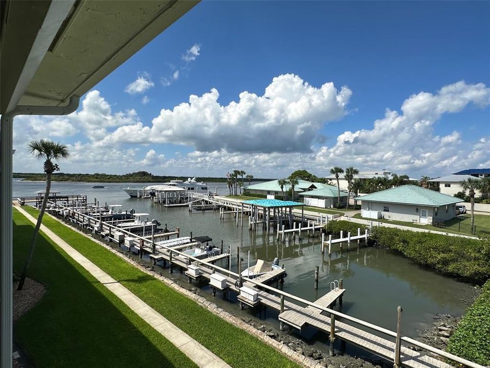 For Rent: $3,600 (2 beds, 2 baths, 1030 Square Feet)