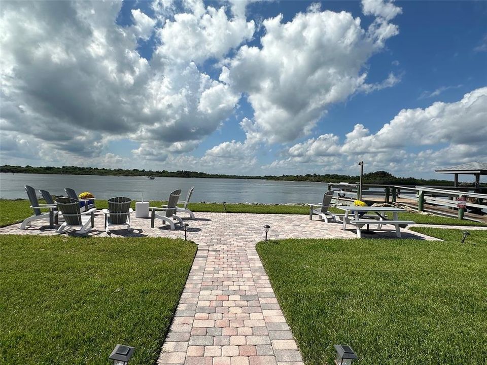 For Rent: $3,600 (2 beds, 2 baths, 1030 Square Feet)