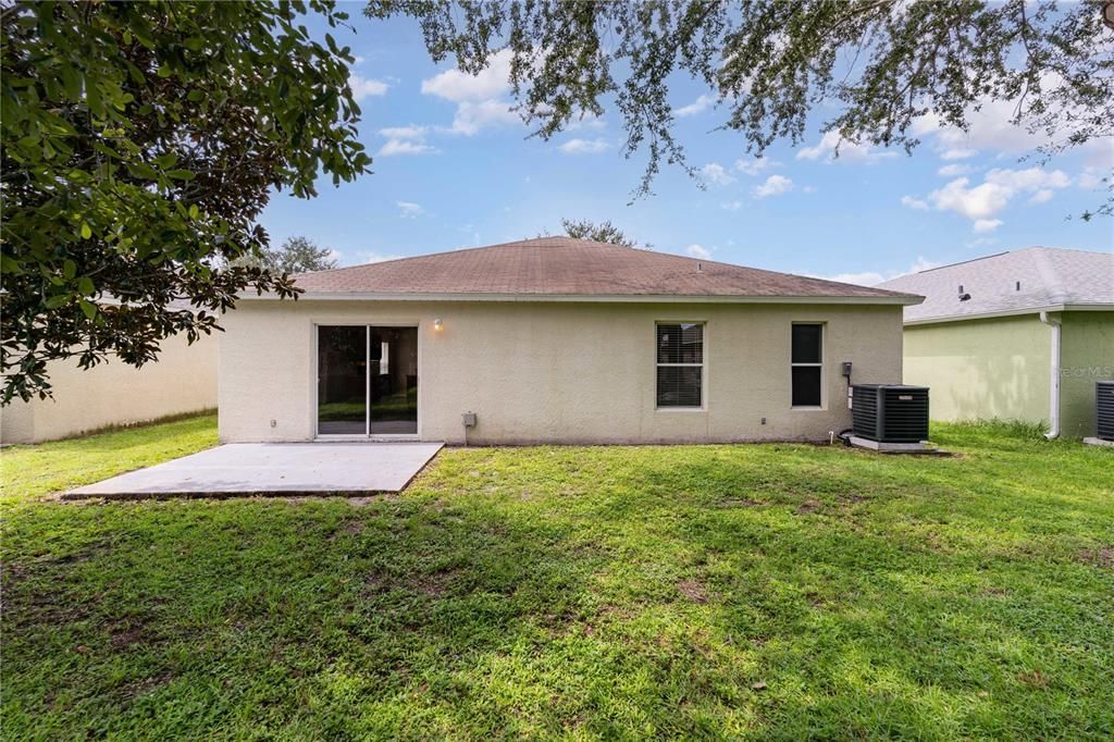 For Sale: $289,900 (4 beds, 2 baths, 1902 Square Feet)