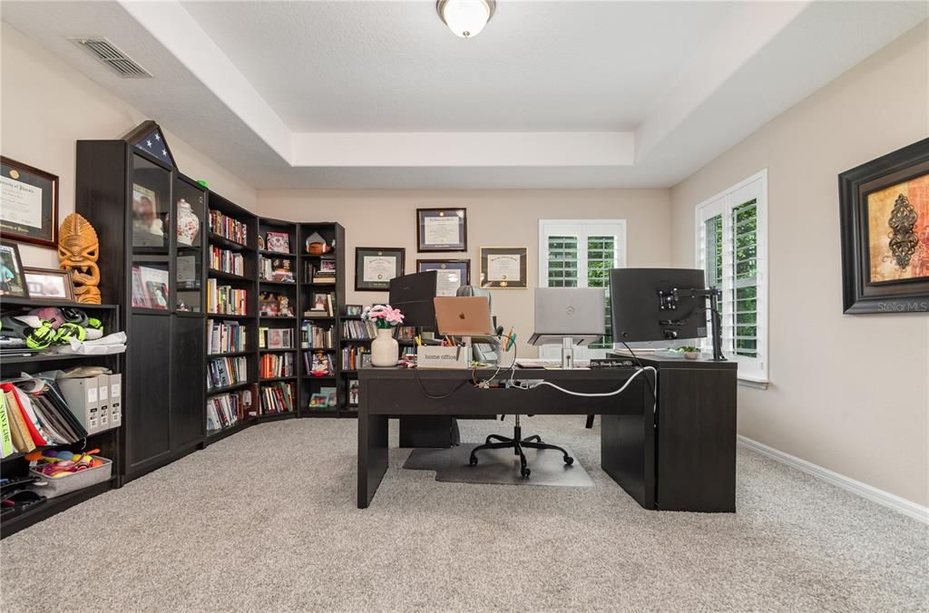 待售: $639,000 (4 贝兹, 4 浴室, 3854 平方英尺)