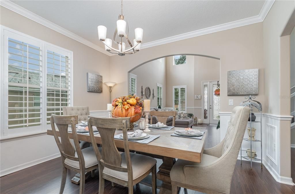 待售: $639,000 (4 贝兹, 4 浴室, 3854 平方英尺)