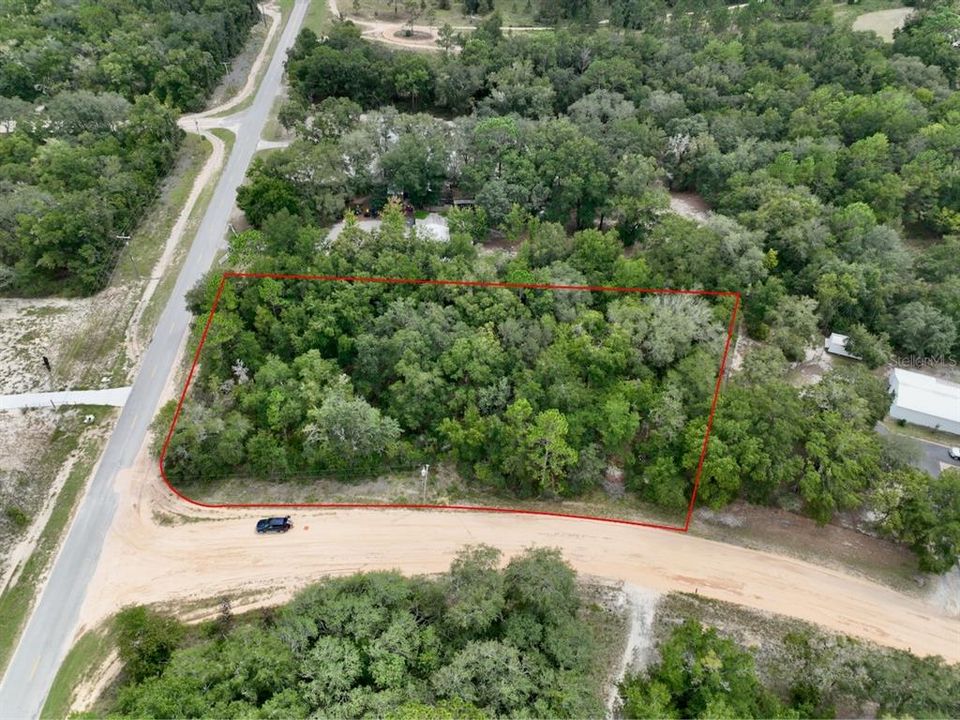 На продажу: $35,900 (1.22 acres)