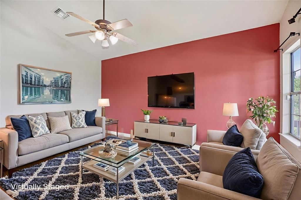 For Sale: $440,000 (3 beds, 3 baths, 2421 Square Feet)