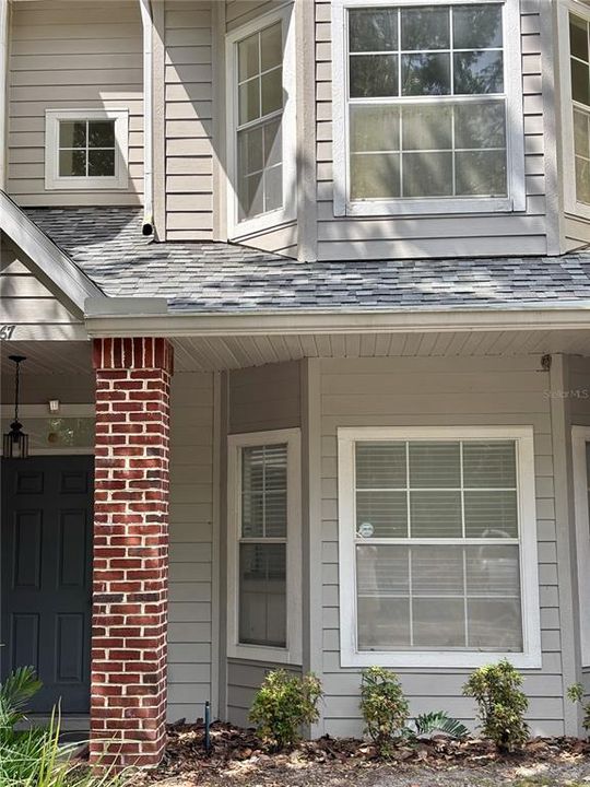 En Venta: $245,000 (2 camas, 2 baños, 1588 Pies cuadrados)