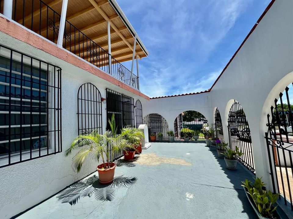 En Venta: $260,000 (5 camas, 3 baños, 0 Pies cuadrados)