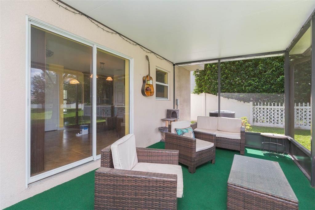 Active With Contract: $400,000 (3 beds, 2 baths, 2222 Square Feet)