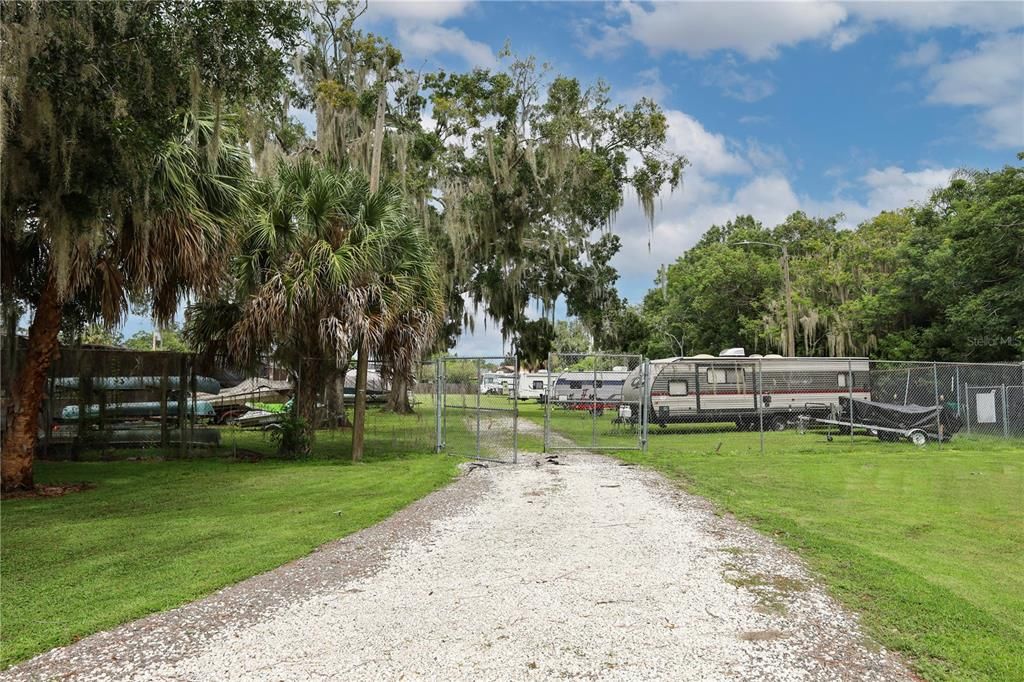 For Sale: $224,000 (3 beds, 2 baths, 1680 Square Feet)