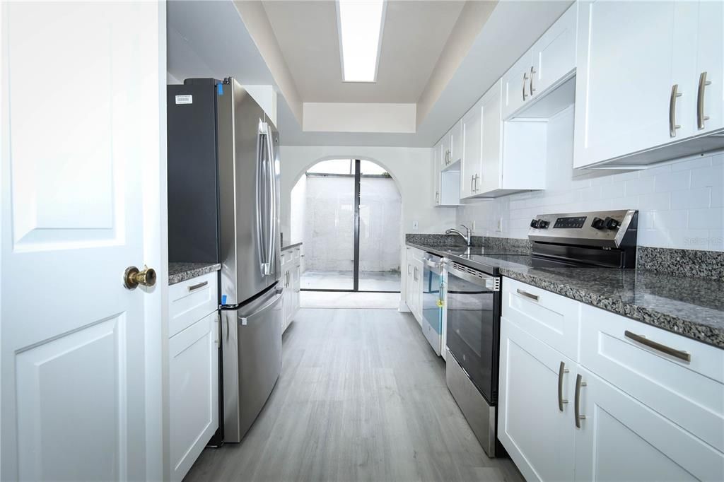 For Sale: $224,000 (3 beds, 2 baths, 1680 Square Feet)