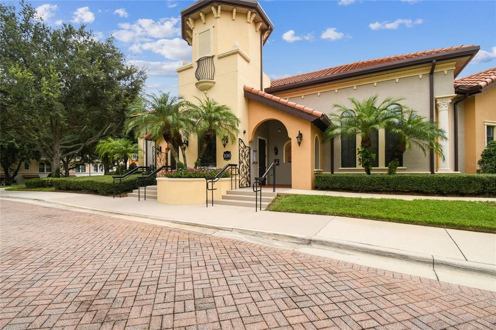 Под контрактом: $499,000 (4 спален, 3 ванн, 2504 Квадратных фут)