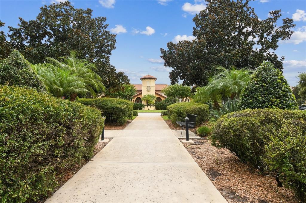 Под контрактом: $499,000 (4 спален, 3 ванн, 2504 Квадратных фут)