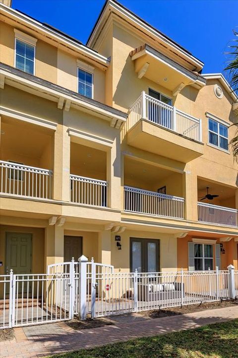 待售: $549,000 (3 贝兹, 3 浴室, 2187 平方英尺)