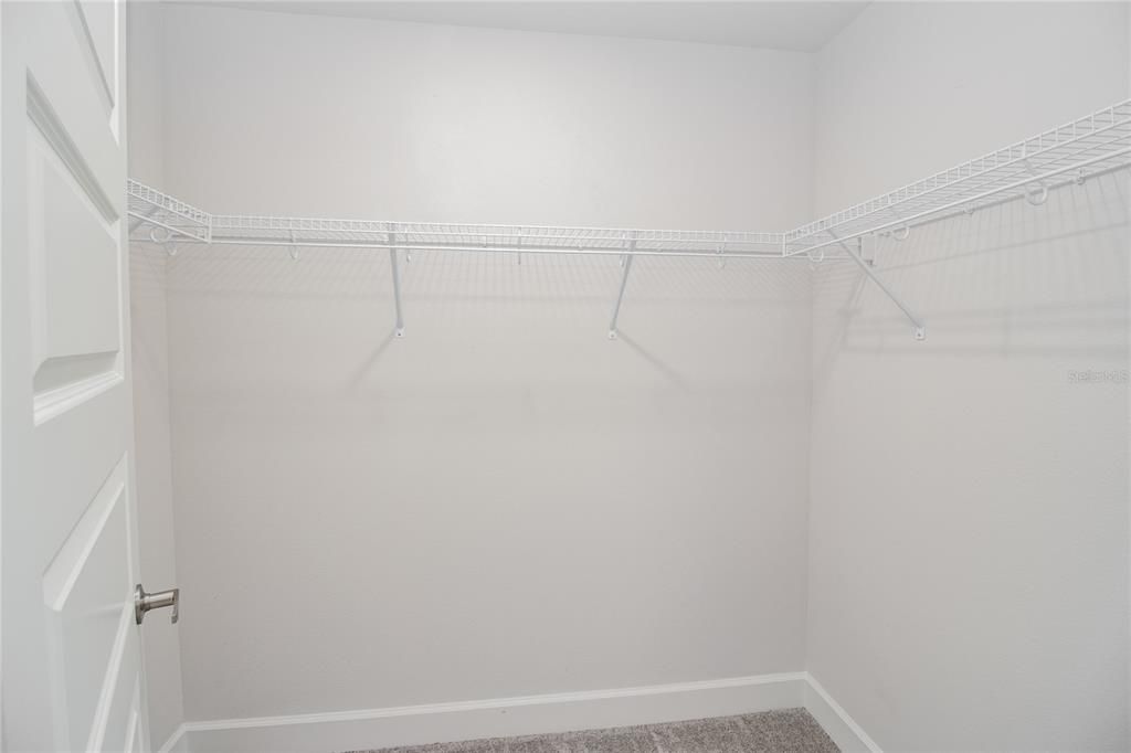 В аренду: $2,700 (4 спален, 3 ванн, 2200 Квадратных фут)