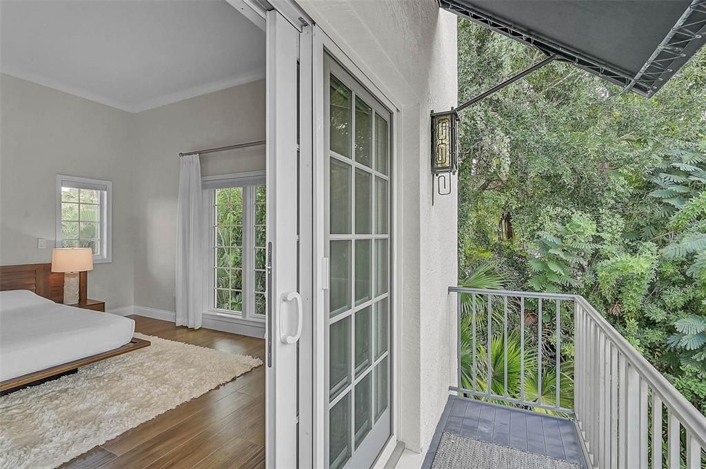 For Sale: $3,750,000 (4 beds, 3 baths, 3777 Square Feet)